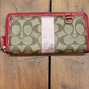 Vintage Y2K COACH Heritage Khaki Pink Stripe Accordion Zip WalletSig Canvas 0249